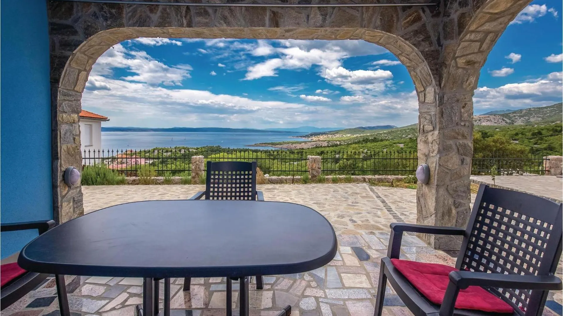 Awesome Apartment In Klenovica With Wifi Chorvatsko