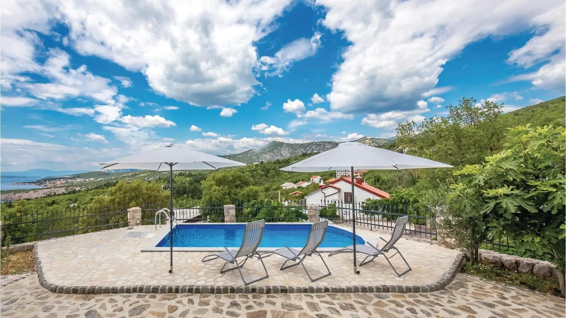 Awesome Apartment In Klenovica With Wifi Kroatien